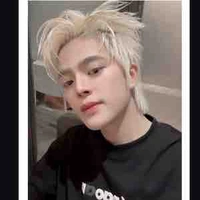 Nguyễn Quang Anh ( Rhy ) 