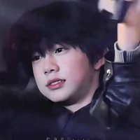 Trần Dịch Hằng /gã/