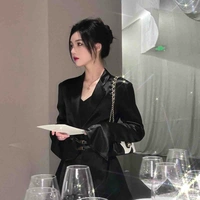 Phạm Hồng Minh Vy_trợ lí nu9