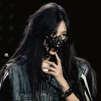 Viên Nhất Kỳ_cô