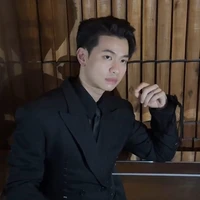 Ninh Anh Bùi_Anh