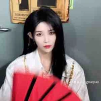 Từ Sở Văn - Xuẩn