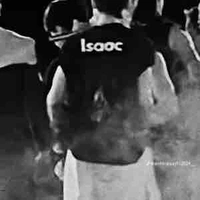 Thầy isaac 