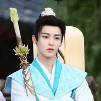 bách lý đông quân