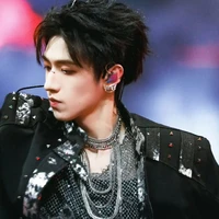 Chu Chí Hâm ( hắn1)