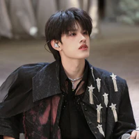 Trương Cực *Anh*