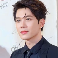 Anh Tú Atus(anh trai của Rhy)