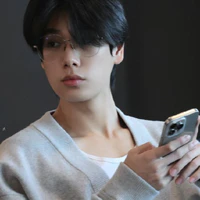 phuwin tang