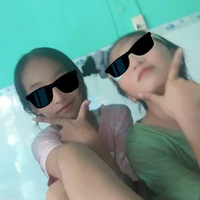 2 đứa