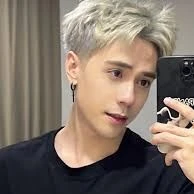 Lê Quang Hùng