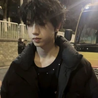 Trương Quế Nguyên {Gã}