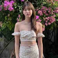 View Benyapa [chị]