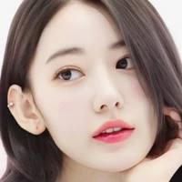 Sakura ( chị)