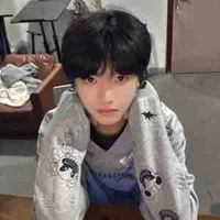 Trương Hàm Thuỵ