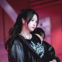 Pharita Boonpakdee thaveeyod (Cô)