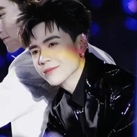 Quang Hùng