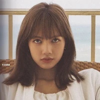 Lisa ( cô )