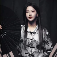Viên Nhất Kỳ
