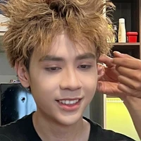 q.hùng là tín ngưỡng cuộc đời