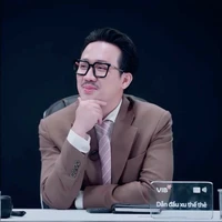 Trấn Thành ( hiệu trưởng)