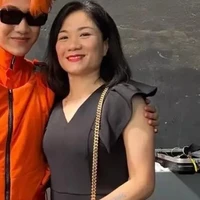 mẹ Hà (mẹ captain)