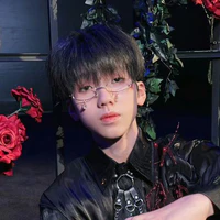Nhiếp Vĩ Thần