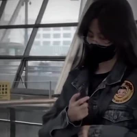 Viên Nhất Kỳ_cô