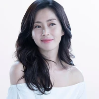 Bùi Hương Giang[Mẹ Nicky]