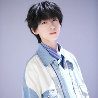 Dương Bác Văn_hắn