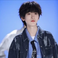 Tả Kỳ Hàm_hắn