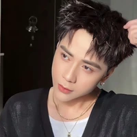 Quang Hùng 