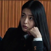 Lee Sara