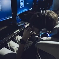 Hoàng Mặc Thiên(anh hai)