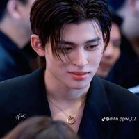 Naravit Lertratkosum [Pond]