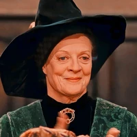 Giáo sư McGonagall 