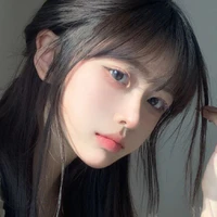 Khùng Như Hạ.