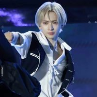 Lee Eui-Woong [Em]