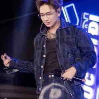 Hoàng Kim Long(Lou Hoàng)