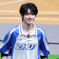 ZhuZhu chân núi 