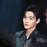 Hùng Huỳnh