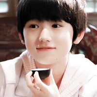 Tống Á Hiên_lúc nhỏ