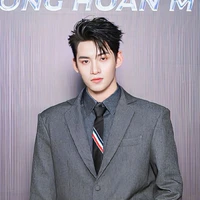 hùng huỳnh