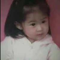 Yoko lúc nhỏ