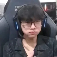 Nguyễn Ngọc Quý ( 🦊+🐱 )