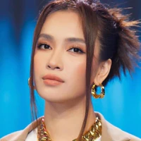 Ái Phương 