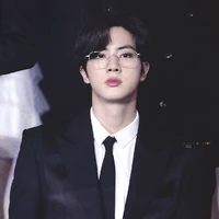 La seok Jin(mẹ nàng )