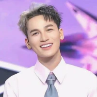 Ali Hoàng Dương