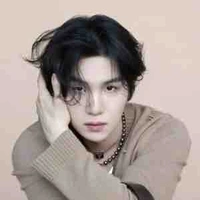 Yoongi ( hắn )