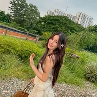 Ciize Rutricha_chị