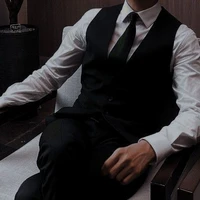 athur_ ba cô và chị